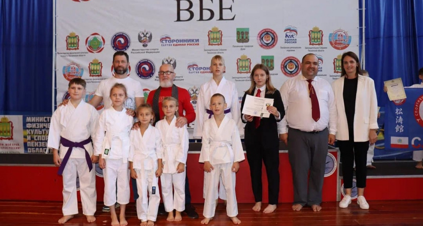 В "Воейкове" состоялись соревнования по восточному боевому единоборству