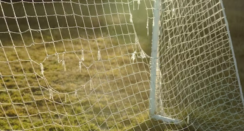 В Пензе детям закрыли доступ к спортплощадке на территории школы №11 после ее ремонта