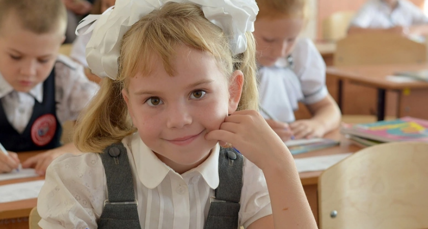 Окончательное решение, официально: школы закрыты на карантин до 6 октября