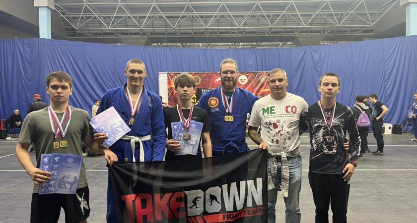 Пензенские борцы показали высокие результаты на соревнованиях в Саратове