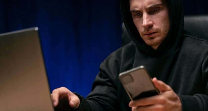 ВТБ: мошенники угрожают сотрудникам компаний «утечкой» персональных данных