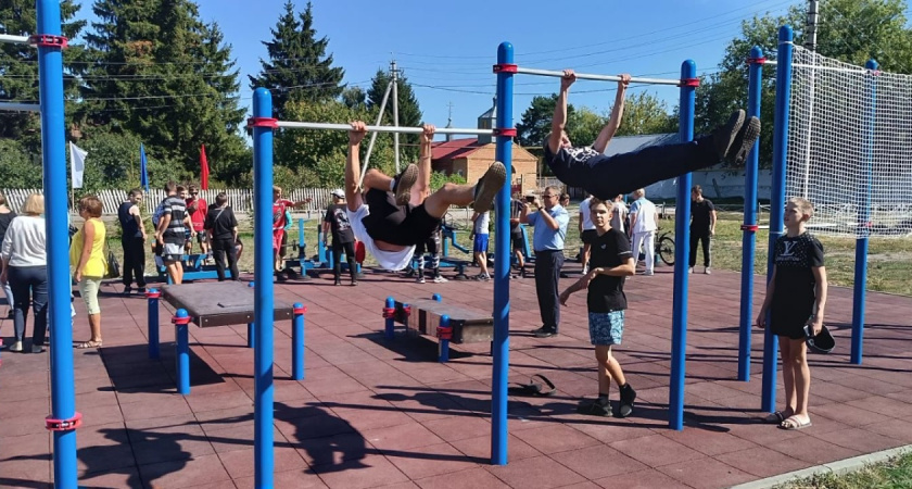 В Бековском районе открыли новую спортплощадку для сдачи ГТО 