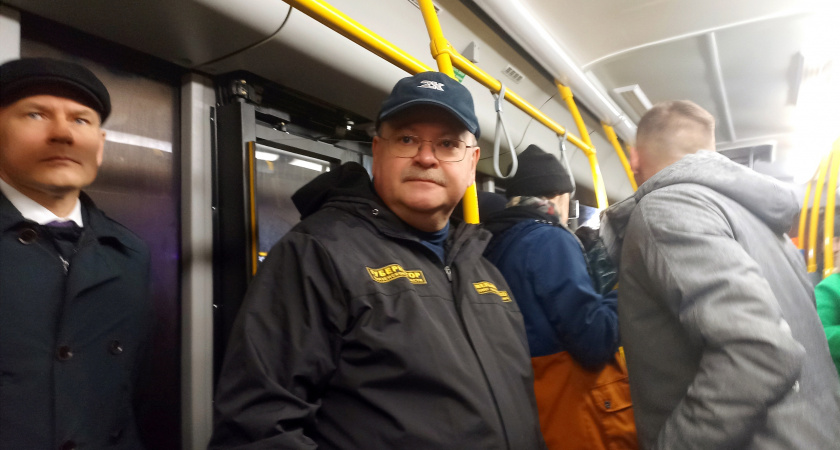 Олег Мельниченко прокатился по новому троллейбусному маршруту № 105 в Пензе 