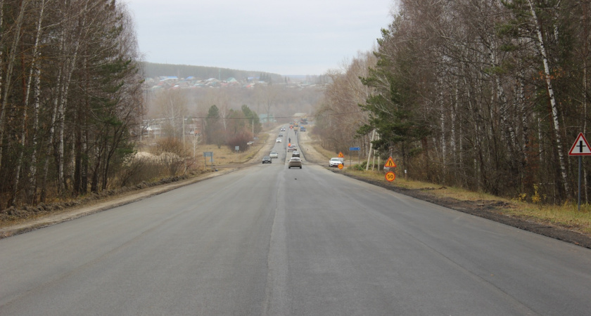 В Городищенском районе на дороге, протяженностью 13,5 километров, укладывают асфальт 