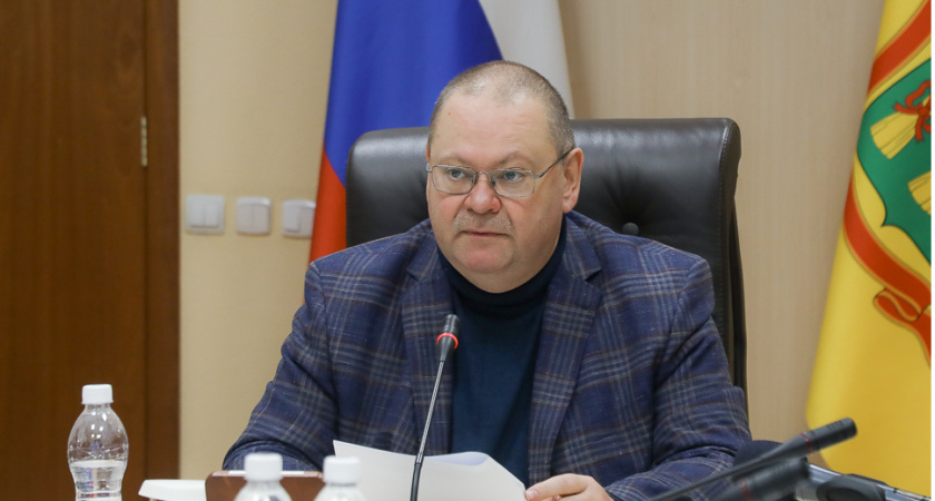 Олег Мельниченко лично контролирует процесс возмещения ущерба всем пострадавшим в Никольском районе