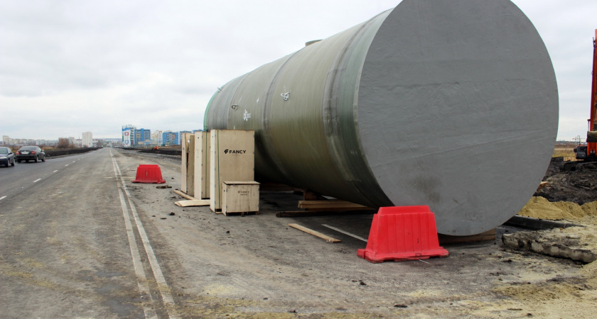 К концу ноября закончат строительство дороги на Олимпийской в Спутнике, протяженность которой 2 км 