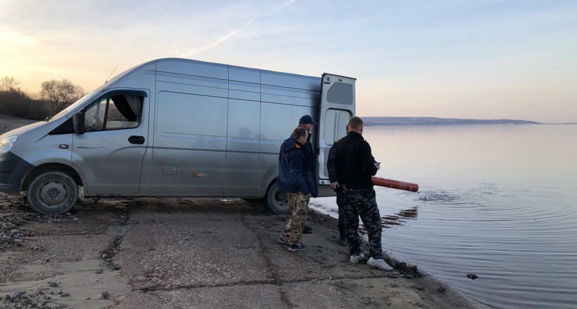 В Пензенской области выпустили 2.5 тысячи молоди сазана