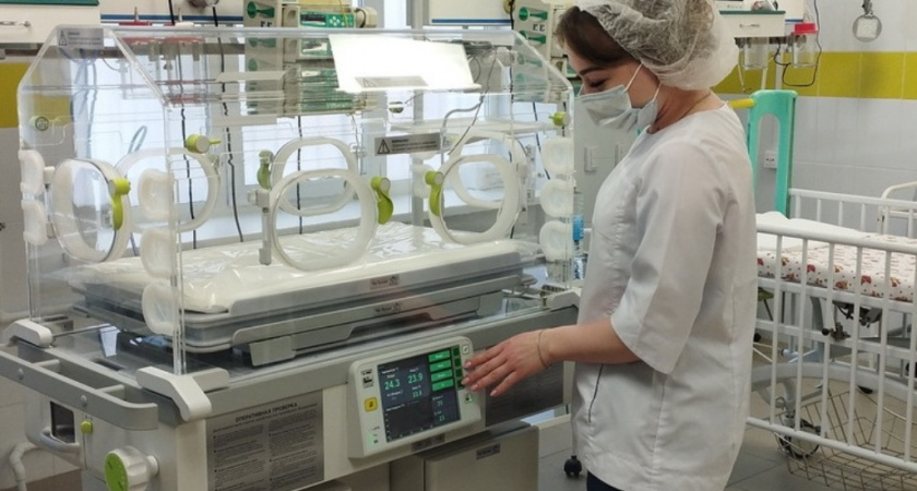В детскую больницу Пензы привезли инкубаторы, стоимостью 10 миллионов рублей