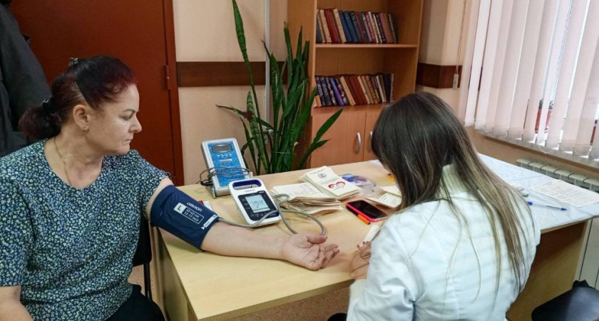 Для жителей Бессоновского района прошло первое занятие в школе «Азбука здоровья пожилых людей»