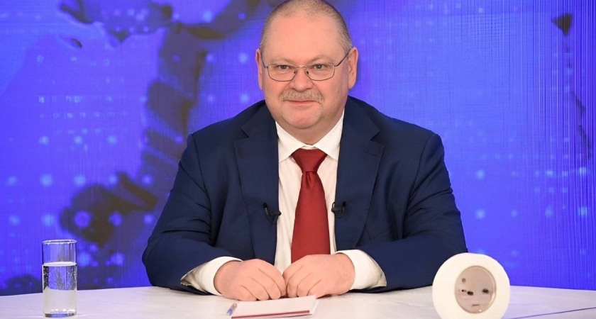 Мельниченко рассказал о покупке дополнительной техники для уборки дорог 