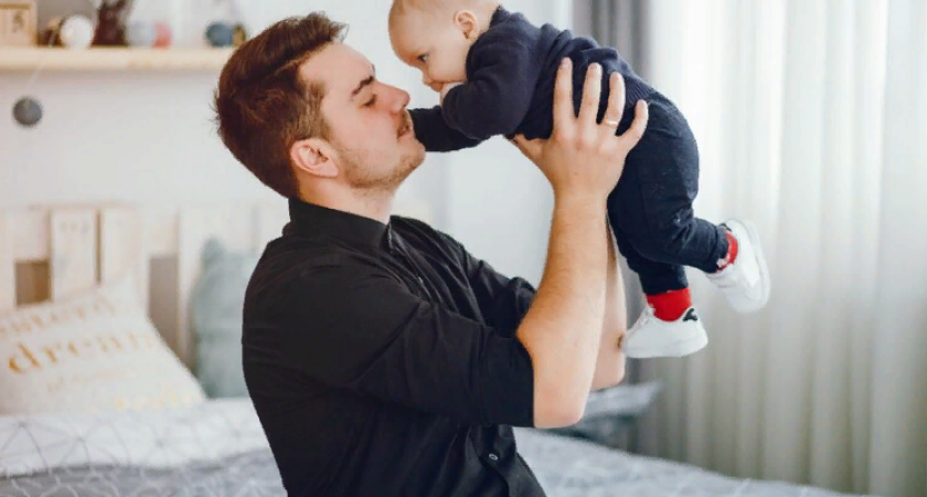 В Пензенской области растет число отцов, оформивших отпуск по уходу за ребенком