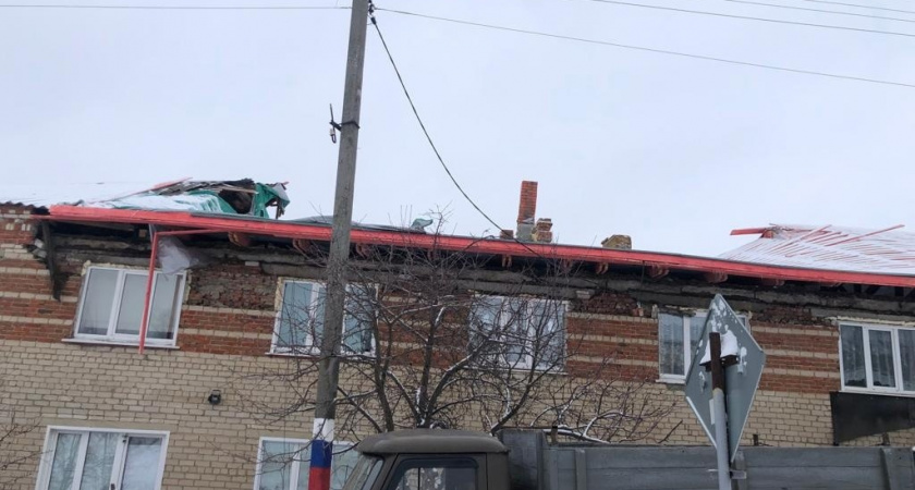 Жители села Русский Камешкир в Пензенской области живут в частично-разрушенном доме 