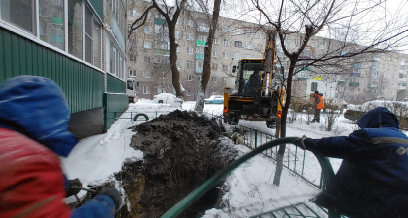 В Пензе оперативно устранили утечку воды на Жемчужном проезде