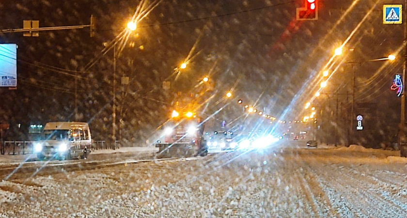 Движение на трассе М-5 в Пензенской области приостановлено из-за непогоды