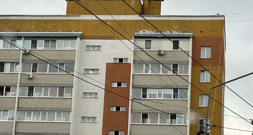 С 19 июня застекленные балконы под запретом: их заставят снять и не разрешат сделать заново