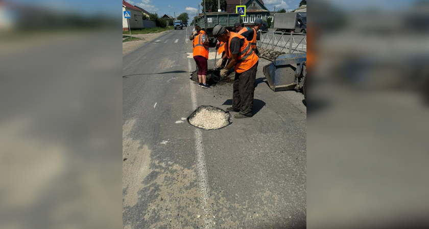 Подрядчик завершил ямочный ремонт двух дорог в Кузнецке 
