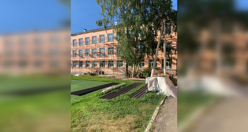 Министра госимущества Андрей Кудинов проверил, как идет ремонт школы в Спасске