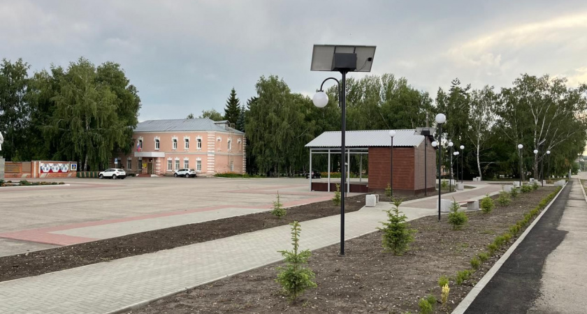 В Малой Сердобе специалисты завершили обустройство парковой зоны на ул. Ленинской