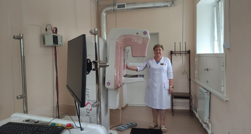 В Лопатинскую участковую больницу поступил новый цифровой маммограф