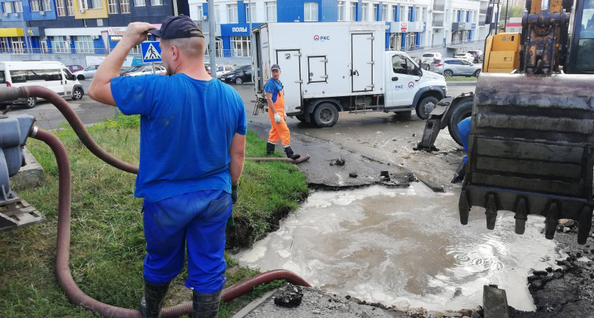 Утечку на проспекте Победы в Пензе обещали устранить без отключения воды