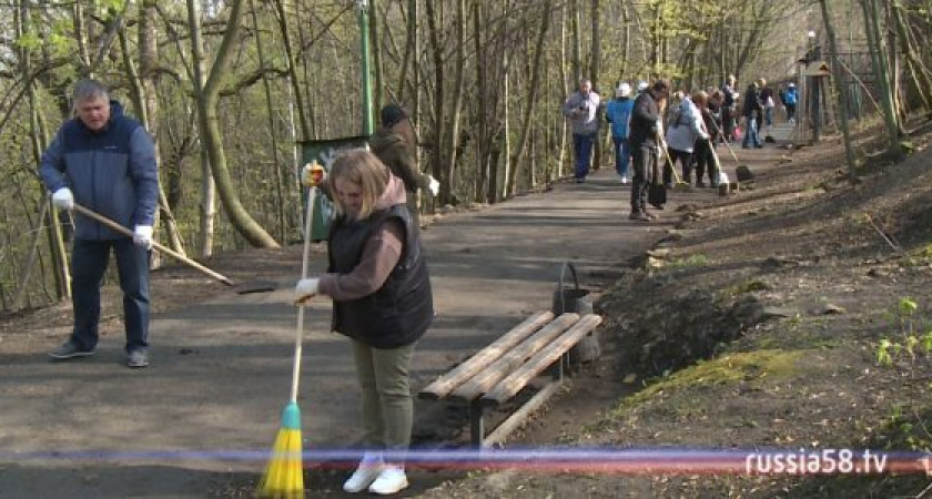 Николай Симонов подписал указ о начале месячника по благоустройству в Пензе