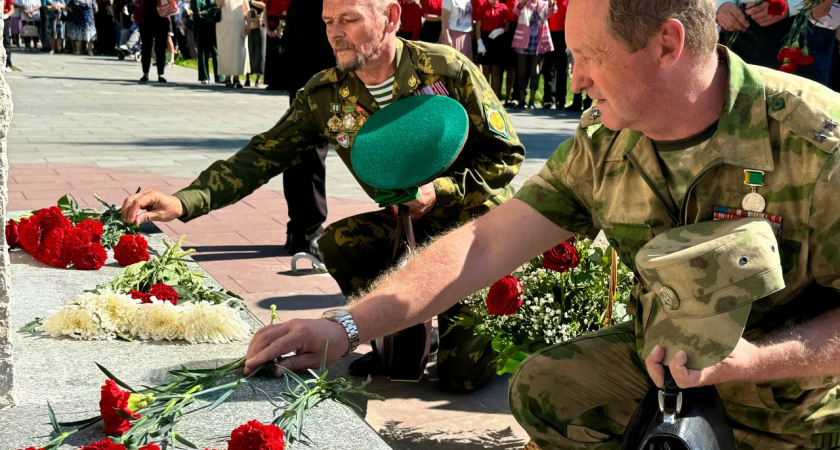 Мемориал воинам-интернационалистам в Каменке полностью отремонтировали 