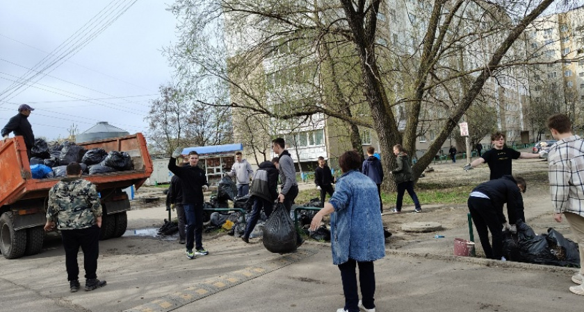 В Пензе стартовали работы в рамках месячника по благоустройству