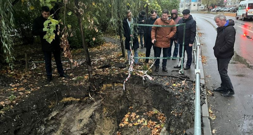 Во время объезда в Пензе выявили отсутствие ограждений в местах разрытий