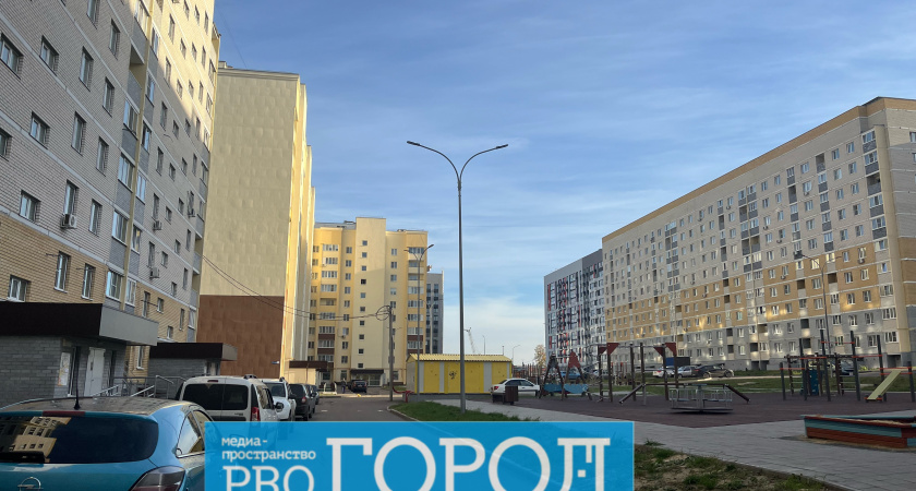 На ул. Натальи Лавровой в Пензенском районе незнакомец пытался вскрыть квартиры   