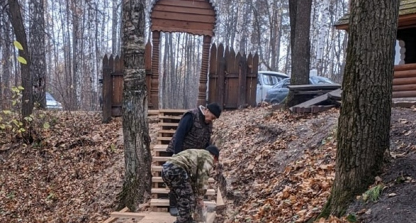 Жители Земетчинского района благоустроили родник 