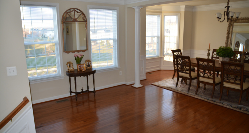 Стакан на ведро и ламинат с линолеумом засияют до неузнаваемости: больше другие средства не использую – и убираюсь реже