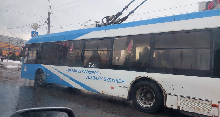 В Пензе покалечилась пассажирка троллейбуса