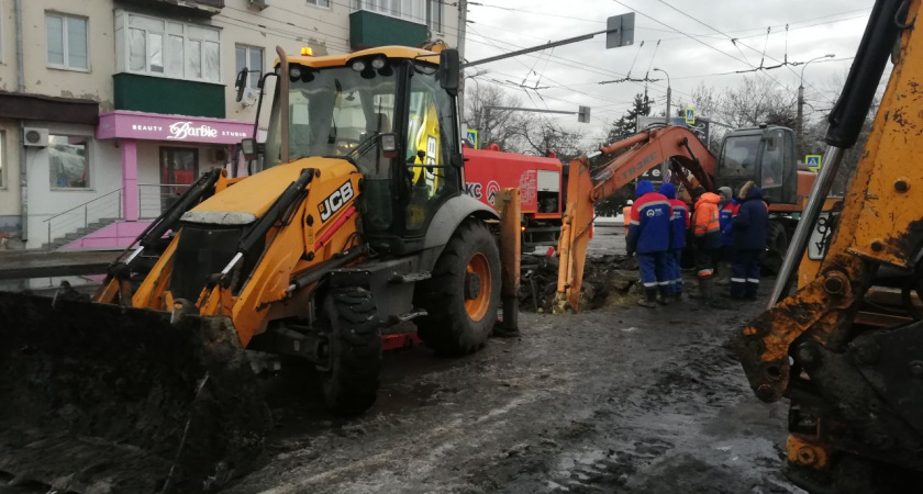 На Суворова в Пензе возобновили движение после ремонтных работ на водопроводе