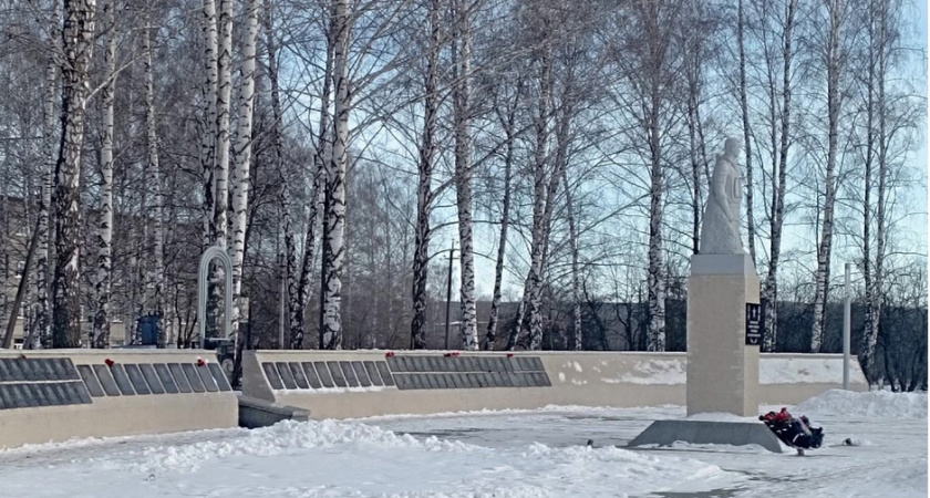 В Каменке в 2024 году завершилось благоустройство сквера Воинов-интернационалистов