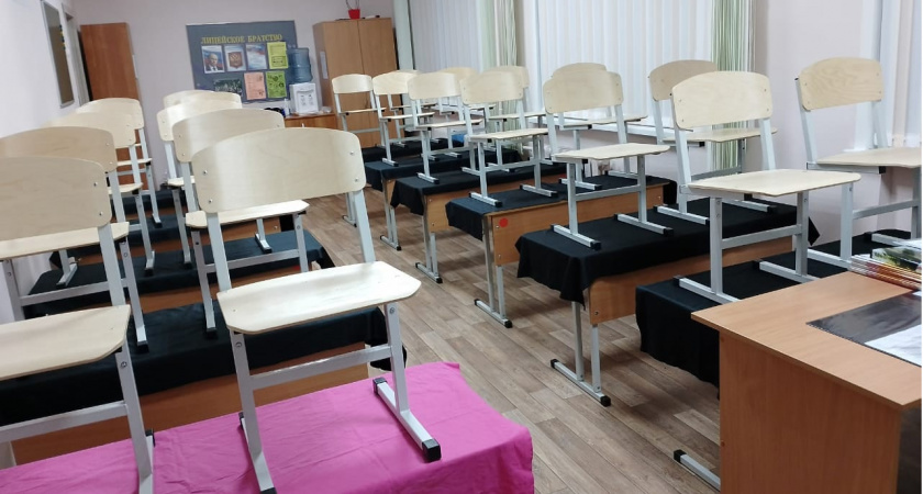 Губернатор посетил детско-юношескую спортивную школу в Сосновоборском районе