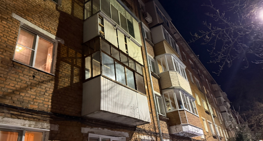 В Пензе мужчина предстал перед судом за убийство женщины и избиение мужчины