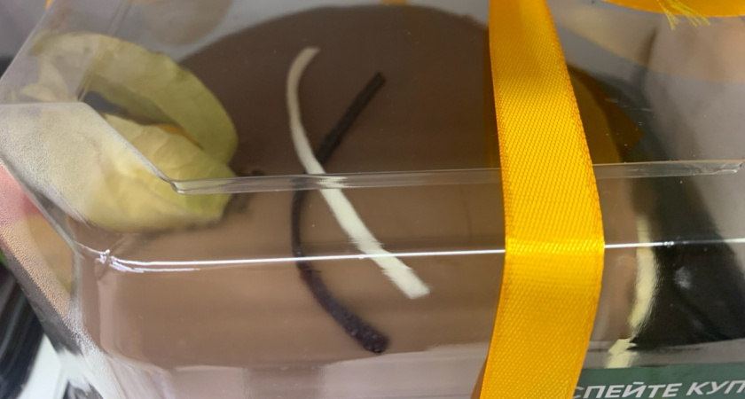 Не с маслом: вот с чем нужно смешать сгущёнку, чтобы приготовить божественный крем для тортов всего за 1 минуту