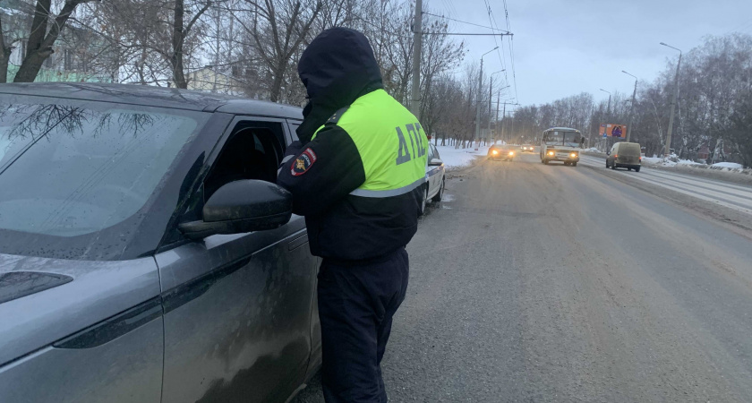 В феврале за такие болты начнут лишать прав: стоят почти у каждого автовладельца