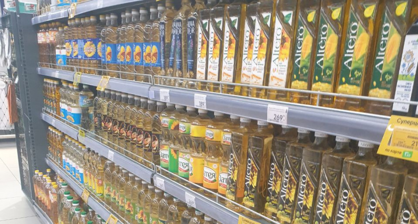 Такое масло берите сразу по три бутылки: в Роскачестве назвали лучшие марки подсолнечного масла для блинов на Масленицу