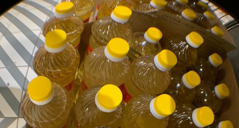Такое маспо покупайте и по три бутылки: в Роскачестве назвали лучшие марки подсолнечного масла для блинов на Масленицу