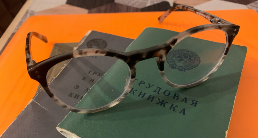 С 1 марта пенсионеров ждёт приличная прибавка за январь и февраль: из-за двух строчек в трудовой