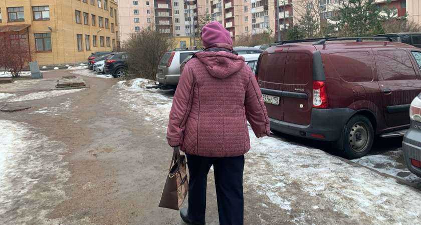 В марте пенсионеров ждёт приличная прибавка за январь и февраль: из-за двух строчек в трудовой книжке