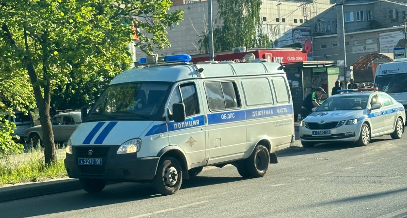 Мужчина, разозлившись на тон своего знакомого, ударил того ножом