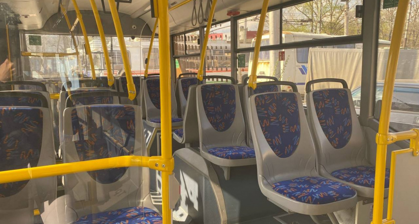 Горожане недовольны грязными сиденьями в маршрутках Пензы