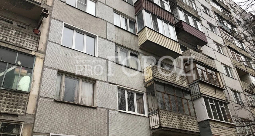 Житель Заречного покалечил подростка, кинувшего  снежок в окно его квартиры 