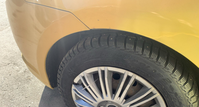 Какое давление должно быть в шинах летом: стали известны идеальные значения — повысится управляемость и снизится износ