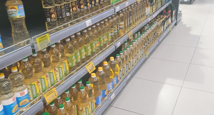 Химическая отрава в янтарной бутылке: Роскачество назвало худший бренд растительного масла