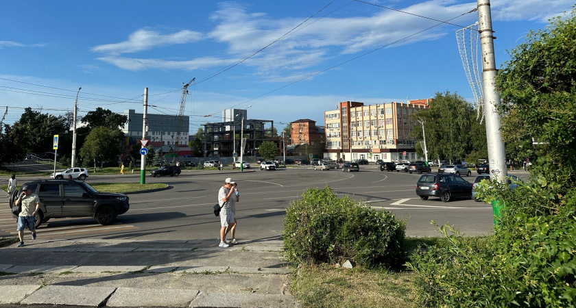 Олег Мельниченко потребовал не снижать темпы благоустройства дорог в Пензе