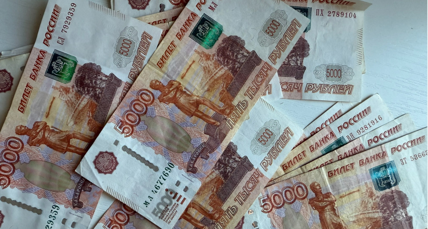 В Пензе бывшего сотрудника колонии осудили за мошенничество