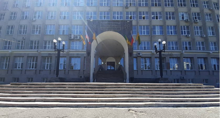 У пензенских библиотек ведется установка пандусов для маломобильных граждан